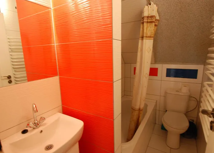 Domyletnie Dom 150 M2 , 6 Bedroom Semesterbostad Pobierowo